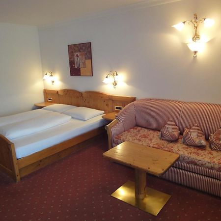 Hotel Zum Wolf Castelrotto Eksteriør billede