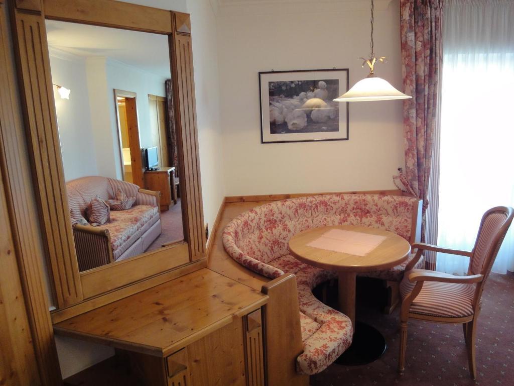 Hotel Zum Wolf Castelrotto Værelse billede